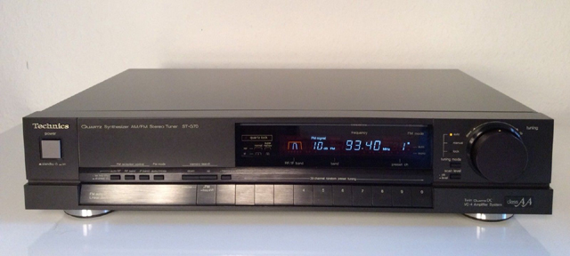 ST-G70 Technics Stereo Synthesizer Tuner Radio I