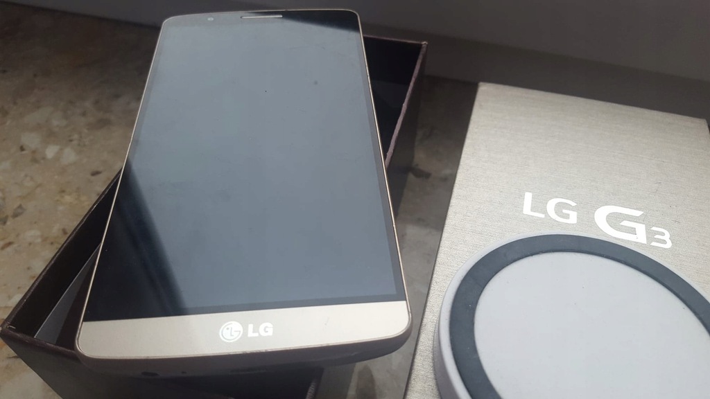 LG G3 Złoty Smartfon - 16GB - LG-D855 - komplet