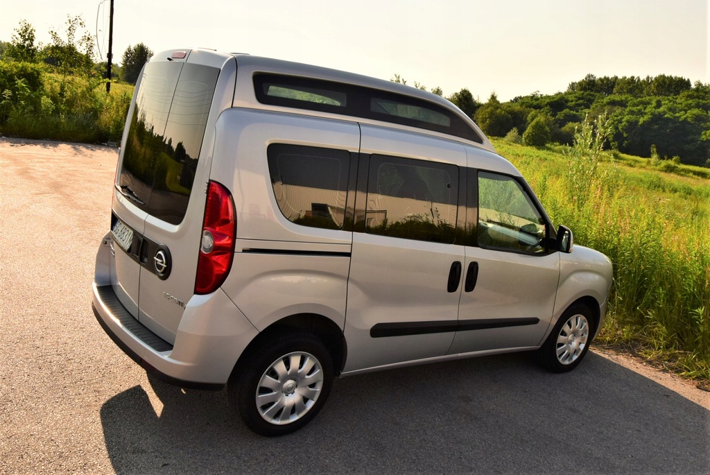 Купить OPEL COMBO Фургон/универсал 1.6 CDTI 105 л.с.: отзывы, фото, характеристики в интерне-магазине Aredi.ru