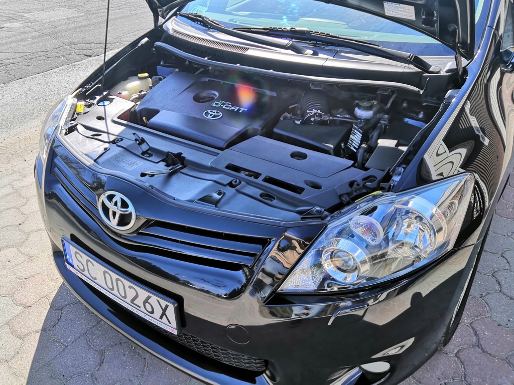 Купить Toyota Auris 87 тыс. км 2.2 D-CAT Безаварийный: отзывы, фото, характеристики в интерне-магазине Aredi.ru