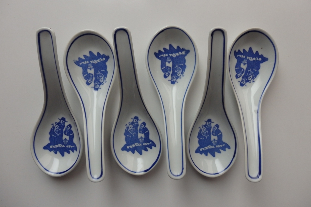 Chińskie łyżki porcelanowe - komplet 6 sztuk