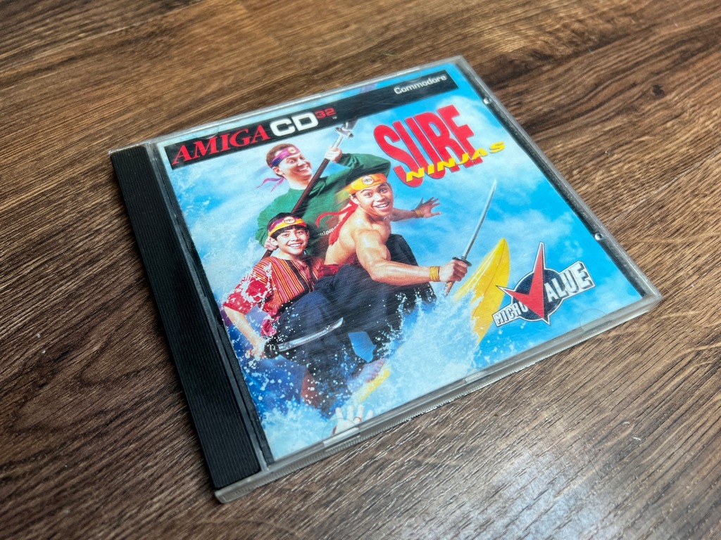 Gra na Commodore Amiga CD32 - SURF NINJAS
