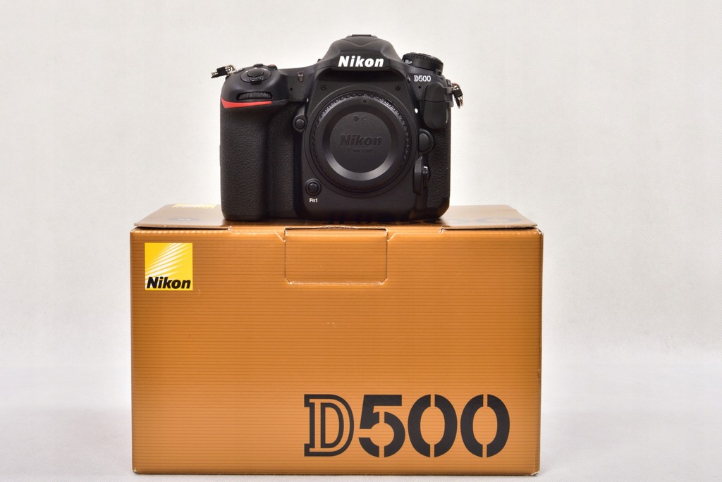 Nikon D500 body komplet, praktycznie NOWY - przebieg 1.830 zdjęć