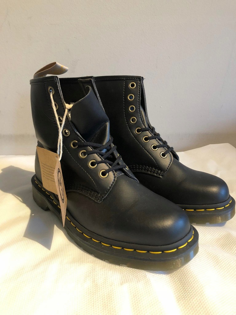 Dr.Martens VEGAN BLACK 14045 R.39 11598878030 oficjalne