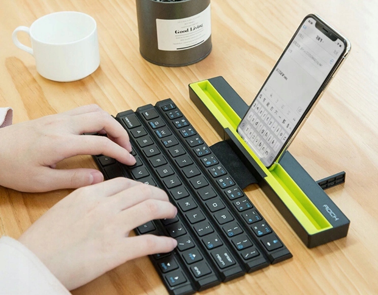 Купить Портативный смартфон с Bluetooth-клавиатурой: отзывы, фото, характеристики в интерне-магазине Aredi.ru