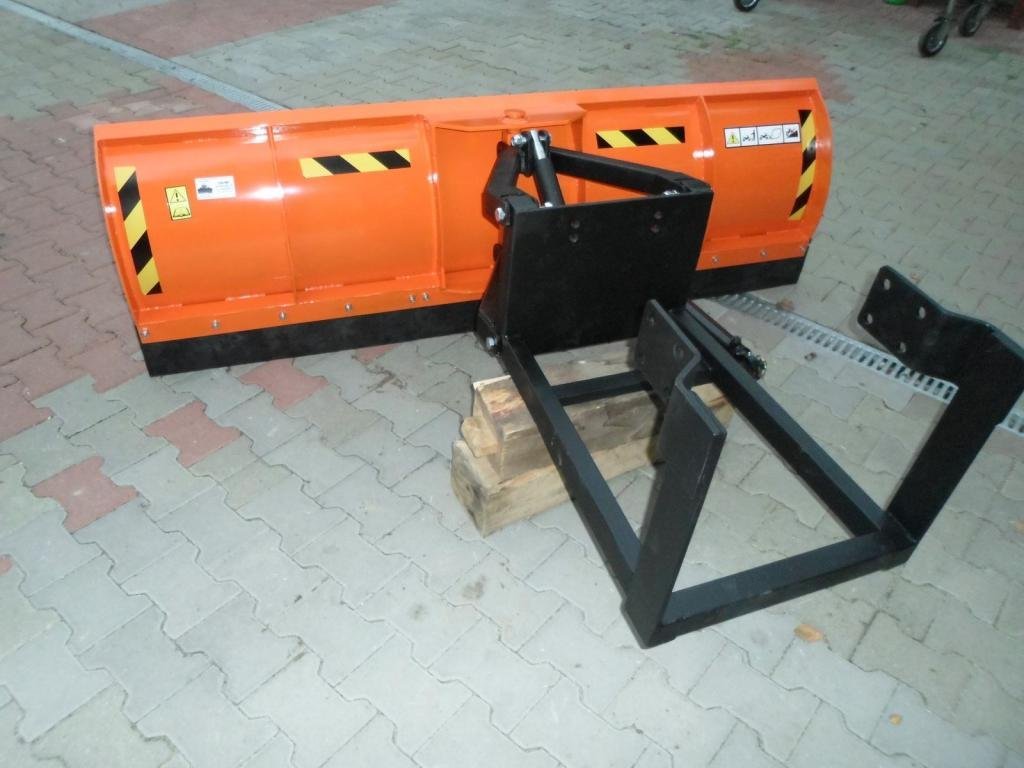 PŁUG DO ŚNIEGU URSUS C 330 C 360 -3P MF 4x4 INNE