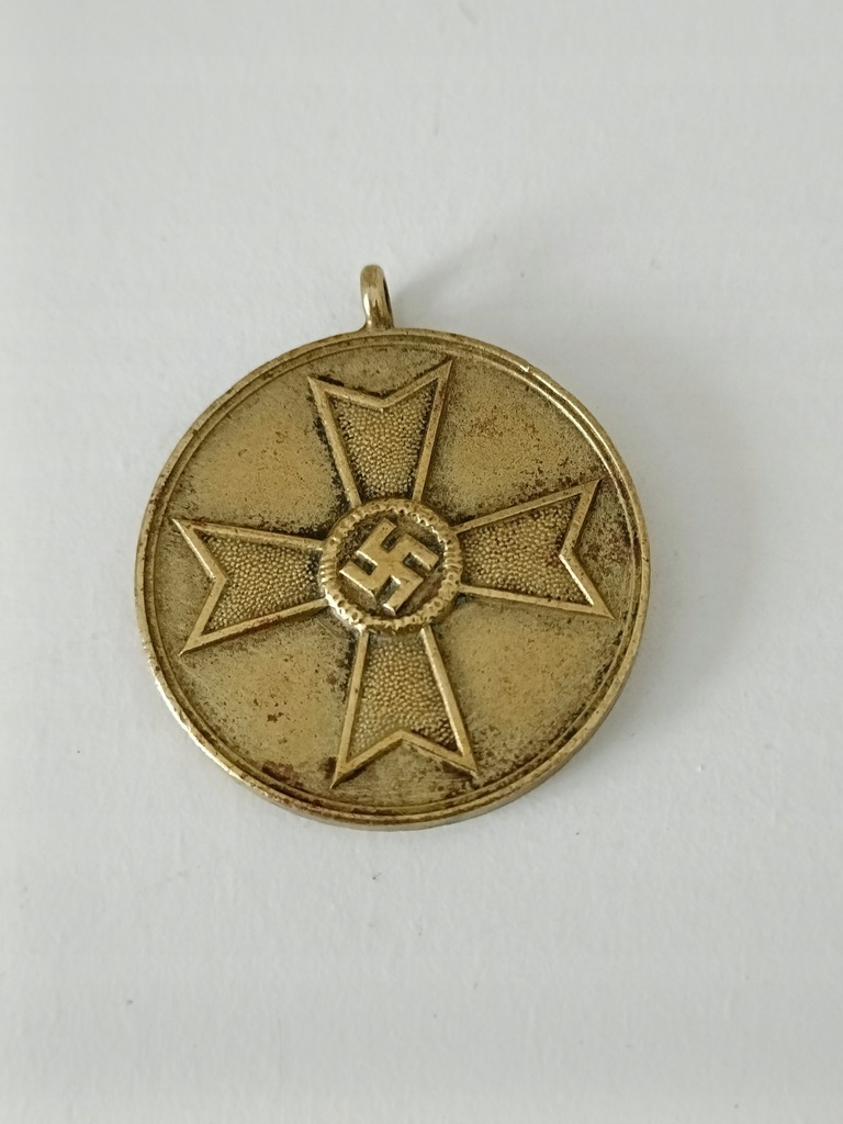 Wojenny Medal KVK Kriegsverdienstkreuz