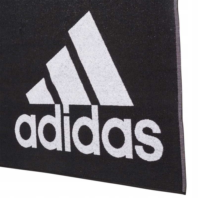 RĘCZNIK SZYBKOSCHNĄCY ADIDAS Towel DH2866 FITNESS