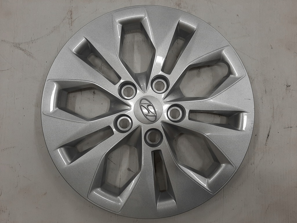 KOŁPAKI KOŁPAK 15'' HYUNDAI I20 I30 52960G4000