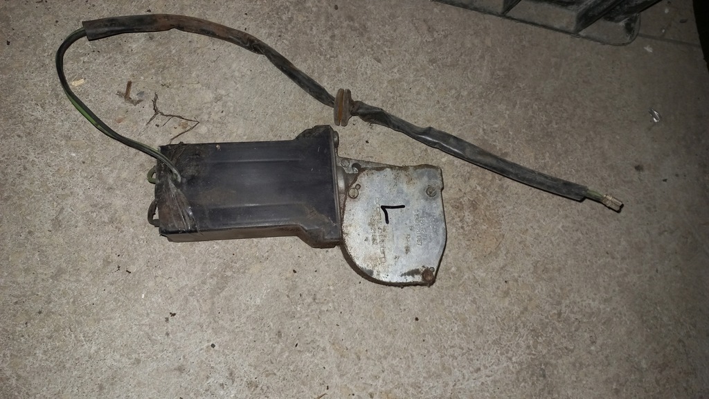 Silniczek podnośnik szyby Lewy Mercedes R107 W107 - 13882742421 ...
