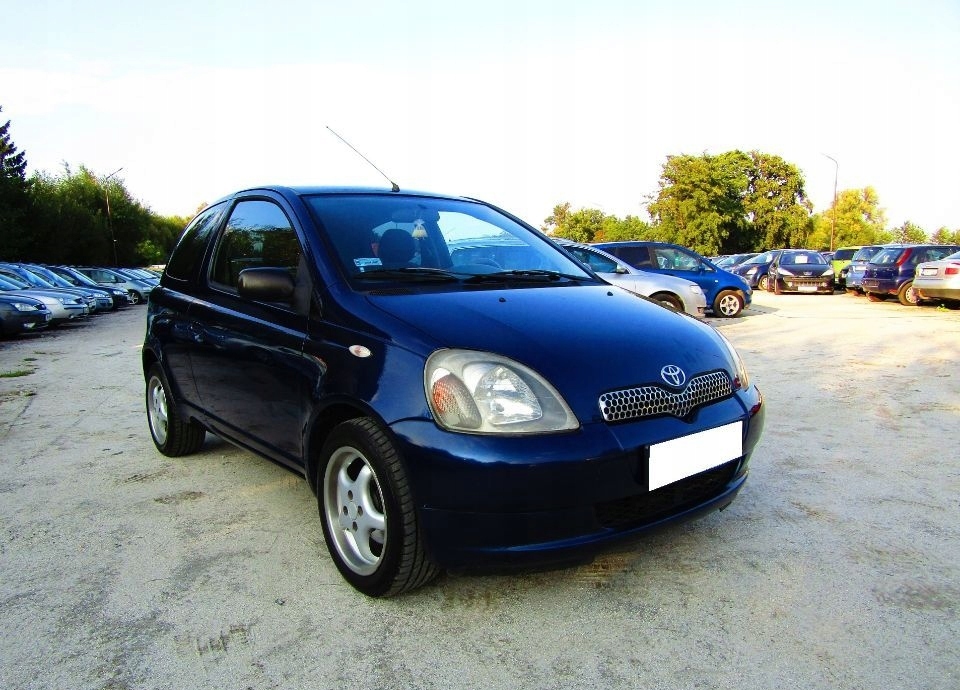 Toyota Yaris 1.0 KLIMA Elektryka dwa komplety kół