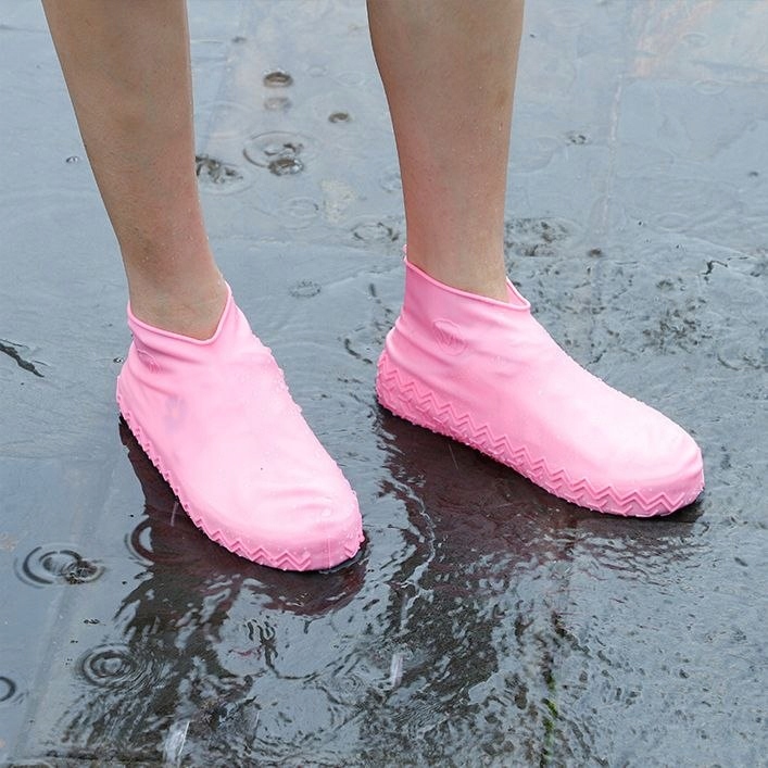 Gumowe wodoodporne ochraniacze na buty