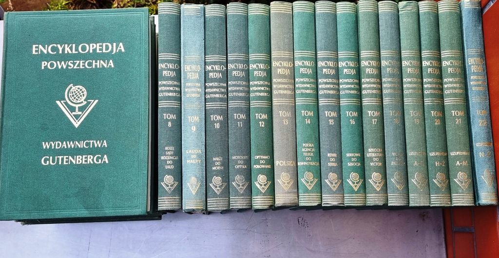 Encyklopedia Powszechna Gutenberga 1996 r. 22 tomy