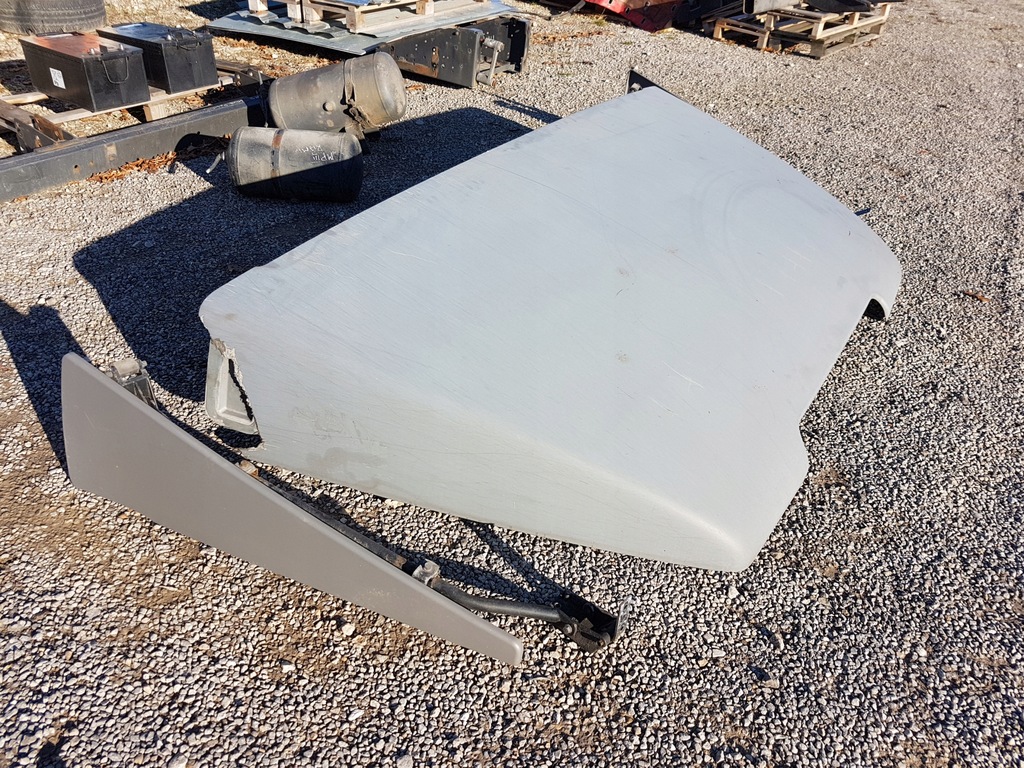 комплект спойлеров актрос мп4. спойлера актрос. боковой спойлер на актрос евро 6. спойлер на мерседес актрос мп1. спойлер бака камаз 5490.