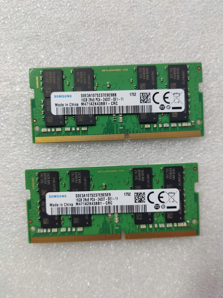 Pamięć RAM DDR4 Samsung M471A2K43BB1-CRC 16 GB