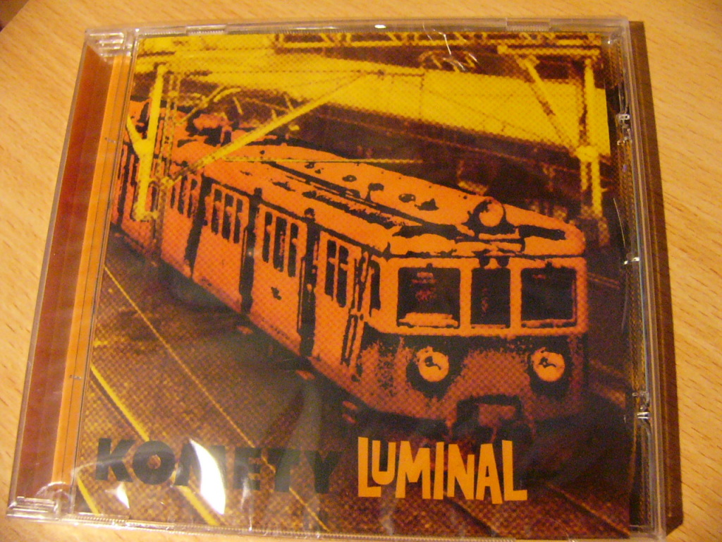 KOMETY - LUMINAL  (folia)