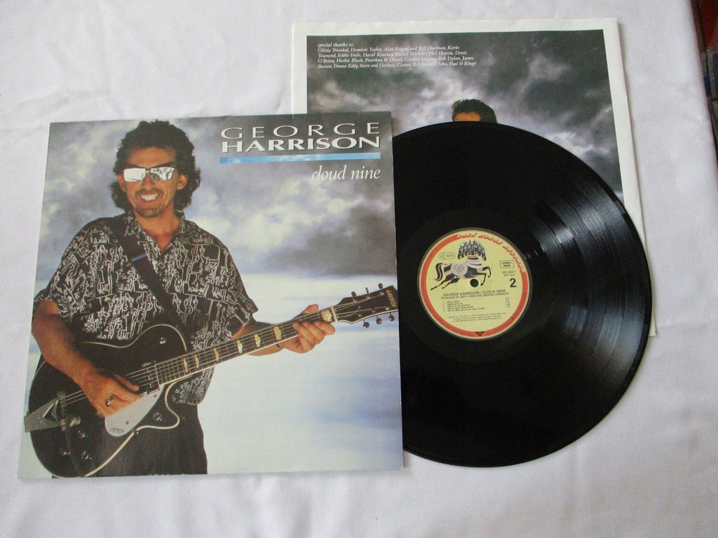 Джордж харрисон. Cloud nine джордж харрисон. Cloud nine джордж харрисон. George harrison 1987. Cloud nine джордж харрисон.
