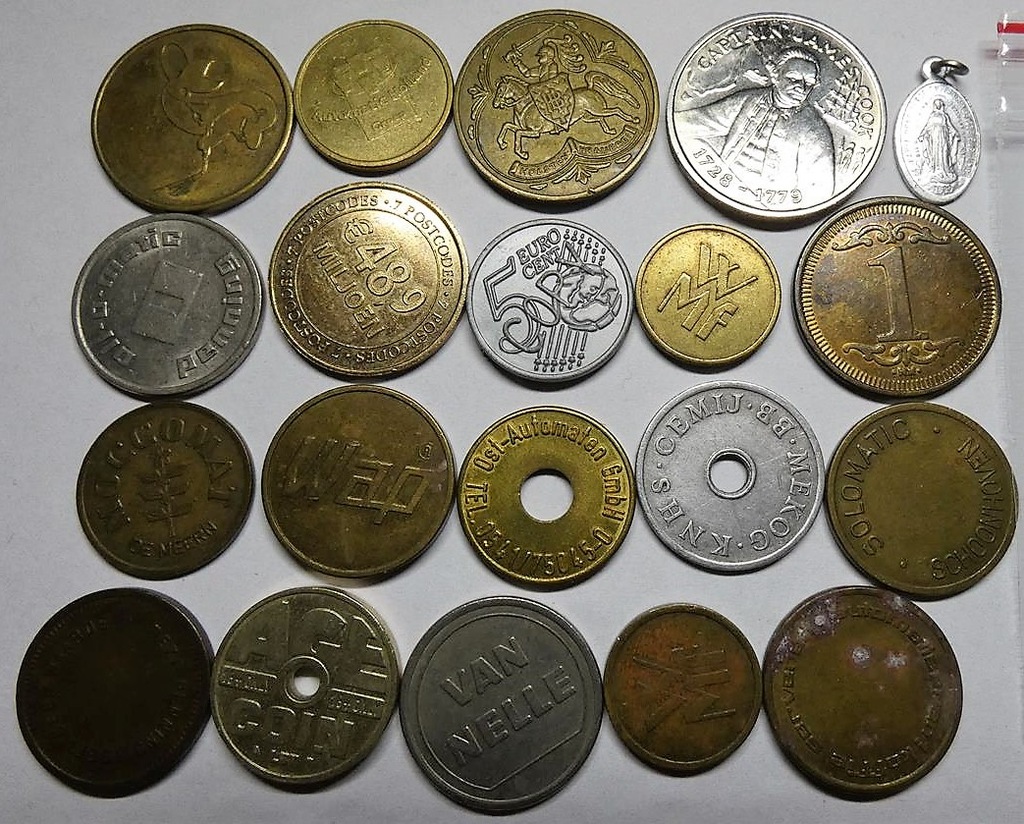 Zestaw żetonów medalików tokenów 20 sztuk (3)