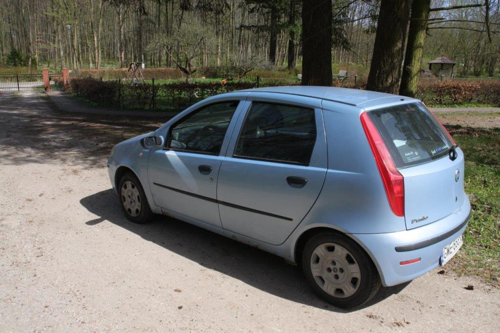 FIAT Punto II 1.2 GAZ 7383433979 oficjalne archiwum