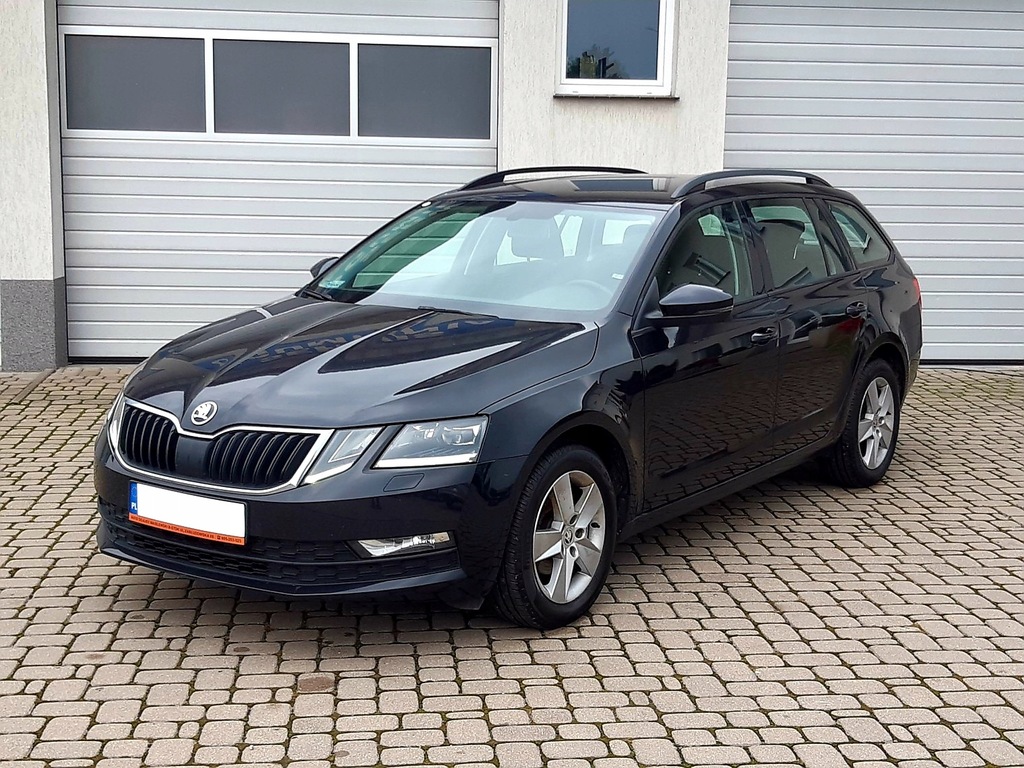 SKODA OCTAVIA III 1.6 TDI LED SALON SERWIS FV23%