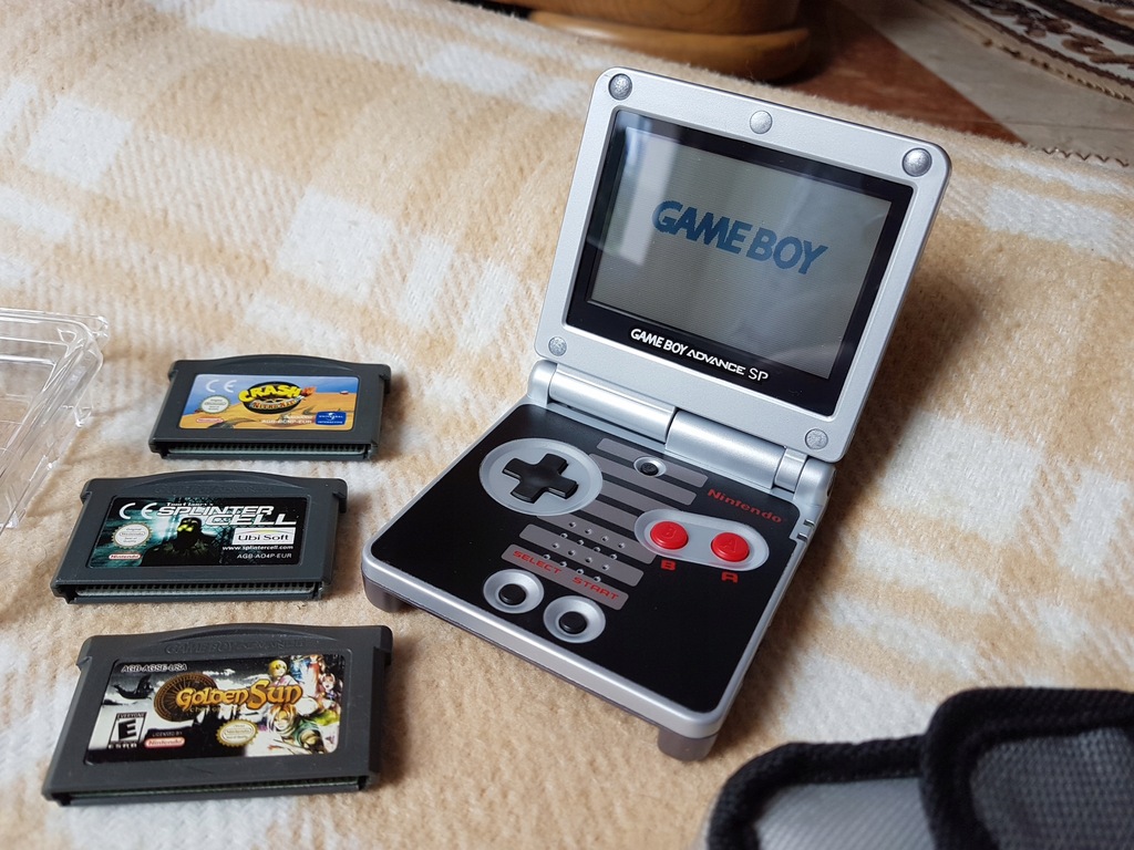 GAME BOY Advance SP ! NES EDITION ! Etui ! GRY !