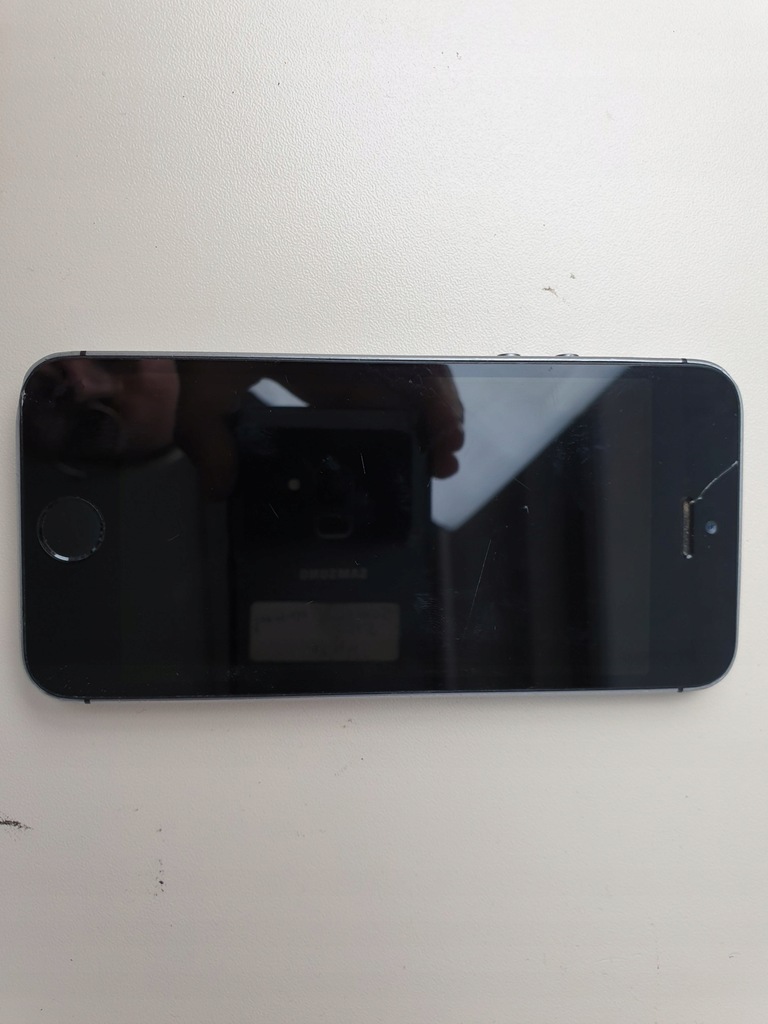 Apple iPhone 5s 16 gb (2042857)