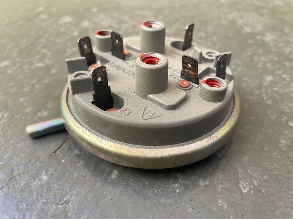 HYDROSTAT Predom-Termet 2H02