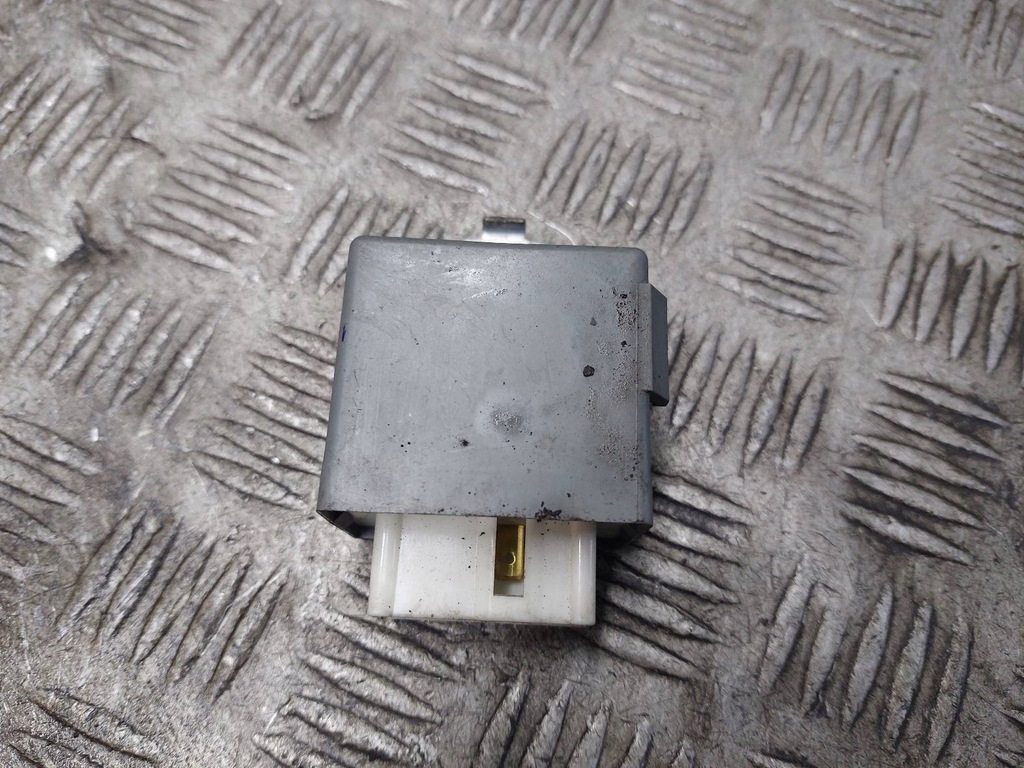 PRZEKAŹNIK POMPY PALIWA CIVIC VI 1.4 16V RZ-0159