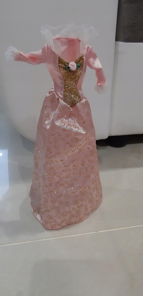 Barbie dla lalek sukienka księżniczka i zebraczka