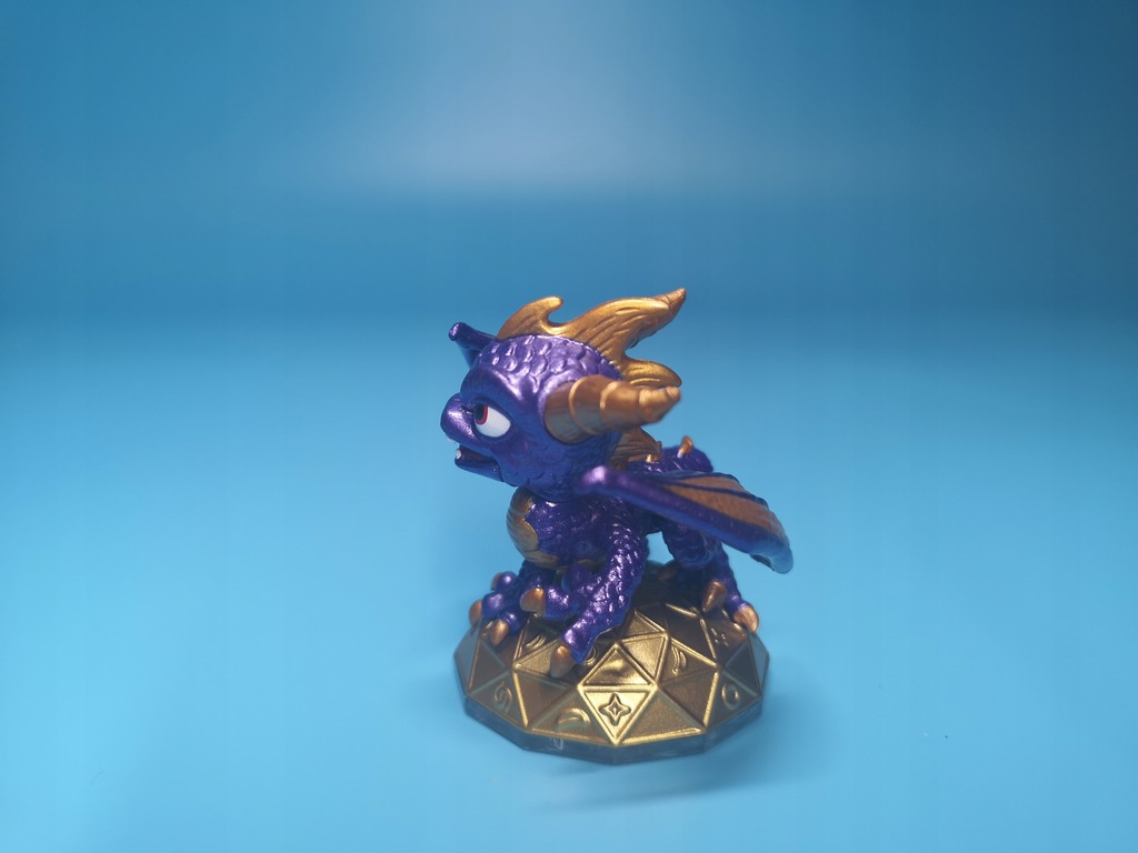 Купить Skylanders Spyro's Adventure - Eon's Elite Spyro: отзывы, фото и ...