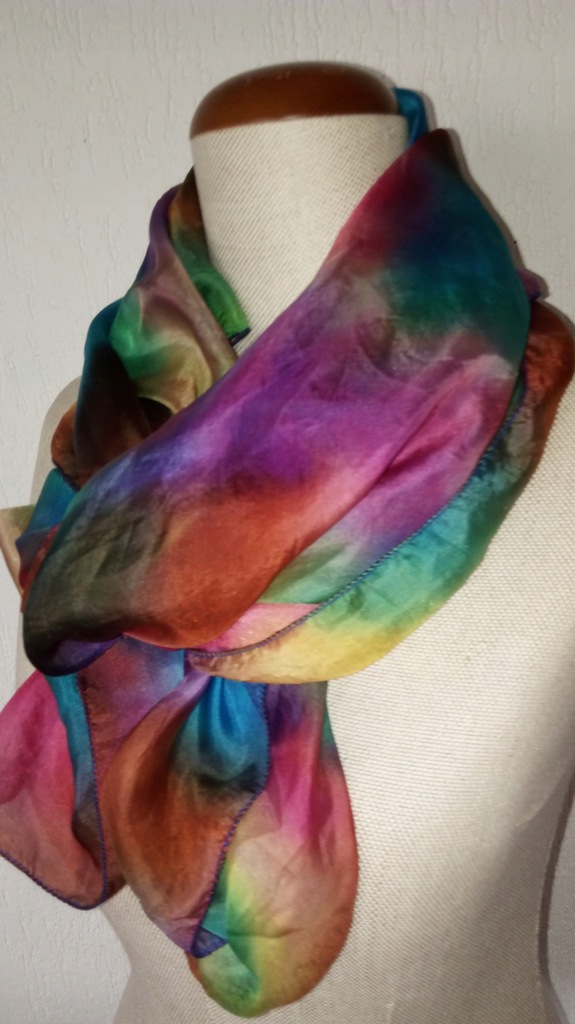 apaszka TĘCZOWA KOLOROWA 100%SILK 88x90 WYPRZEDAŻ