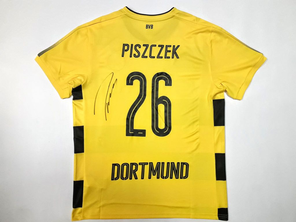 Piszczek (Borussia) - koszulka z autografem (aut)