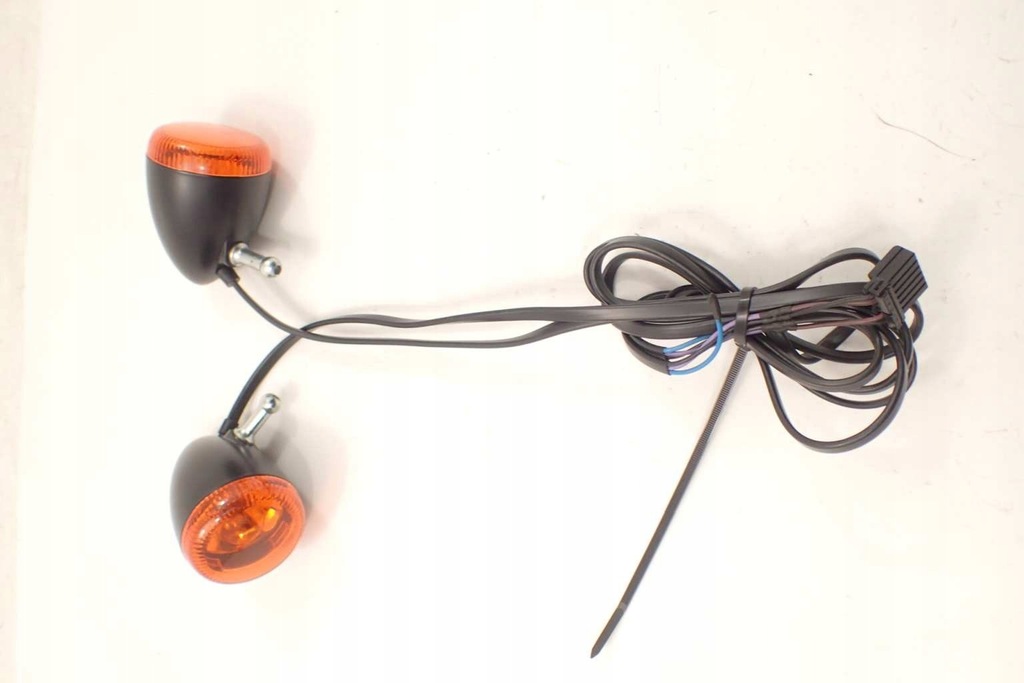 Harley Davidson 883 r Sportster Kierunkowskazy przód komplet