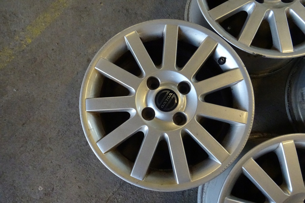 ALUFELGI VOLVO 6,5x16 ET44 S40 V40 4X114,3 7440382772