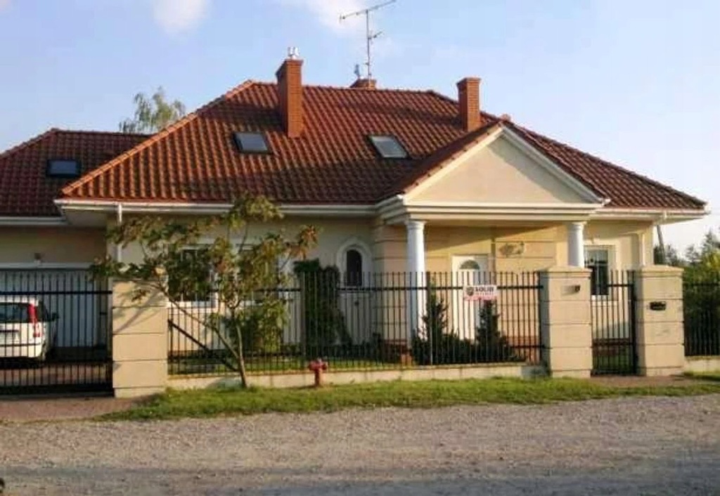 Dom, Piaseczno, Piaseczno (gm.), 240 m²