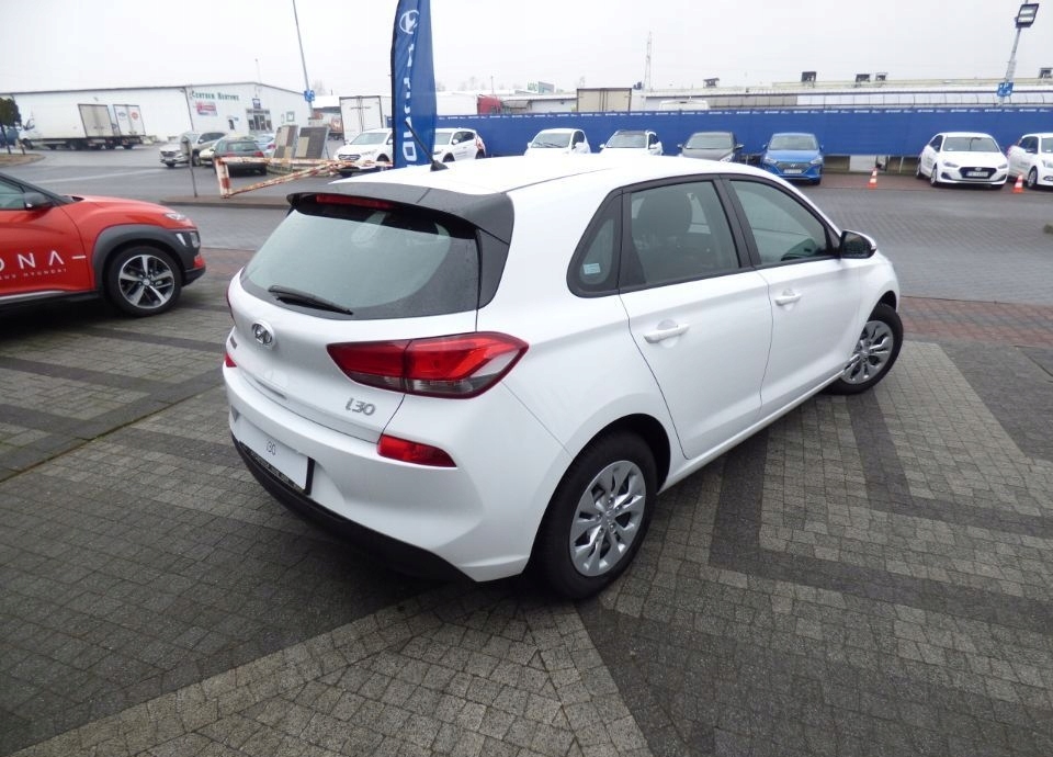 Купить ПРЕДЛОЖЕНИЕ НЕДЕЛИ Hyundai I30 1.4 MPI 100KM 2019: отзывы, фото, характеристики в интерне-магазине Aredi.ru