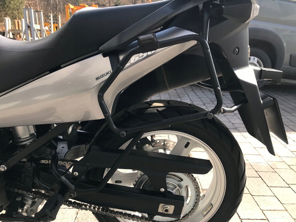 Suzuki DL 650 VStrom Stelaż Kufrów bocznych! GIVI