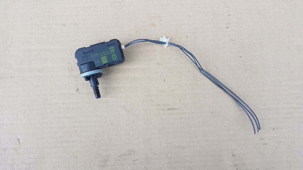VW SILNICZEK LAMPY 5G0941295