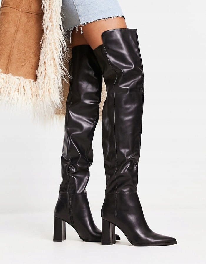 STRADIVARIUS CZARNE KOZAKI OBCASY (39)