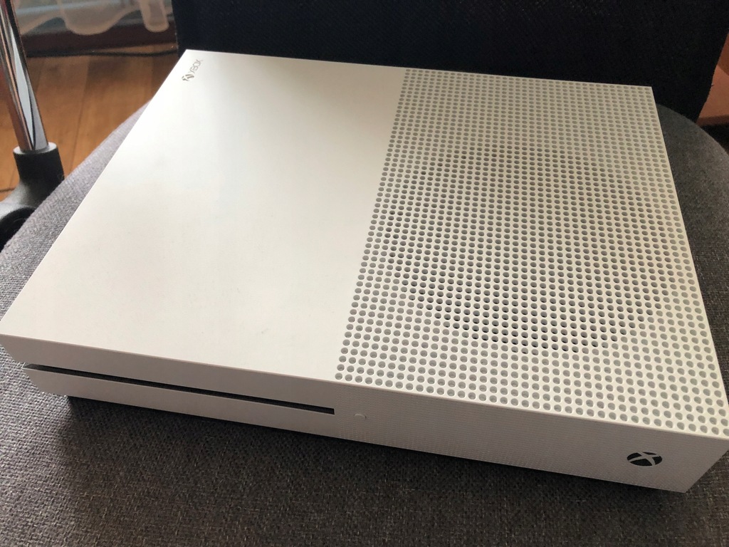 Xbox One S 2TB Ideał Gwarancja do 10.2020 OKAZJA !