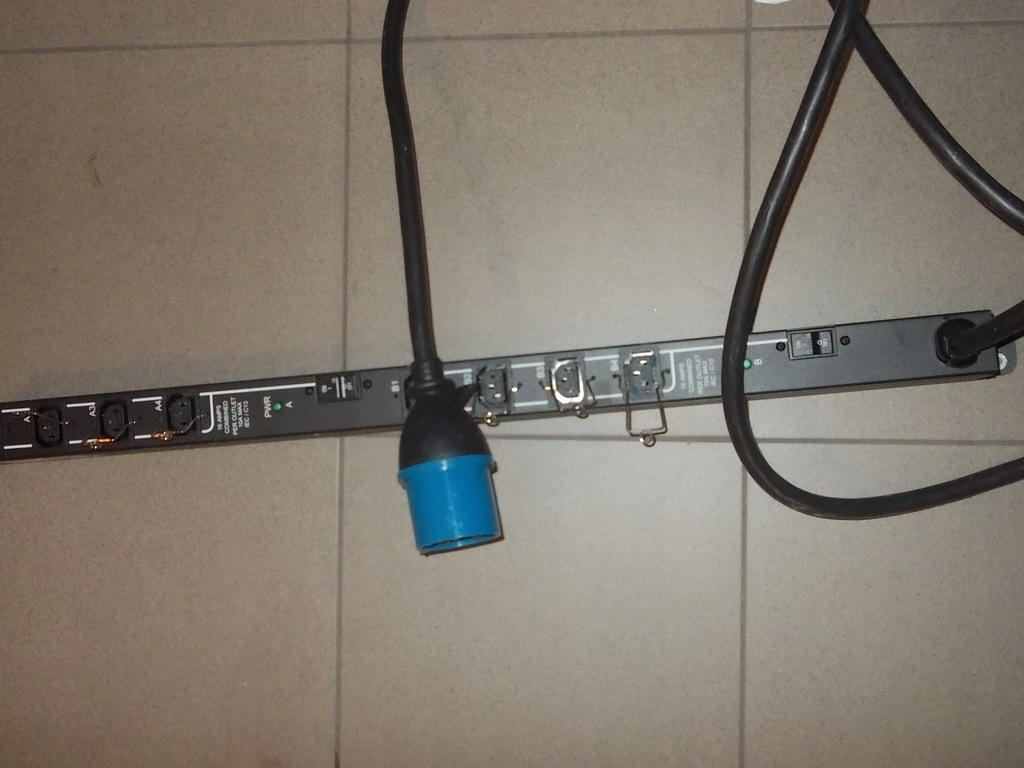 AC PDU Spectrum Power