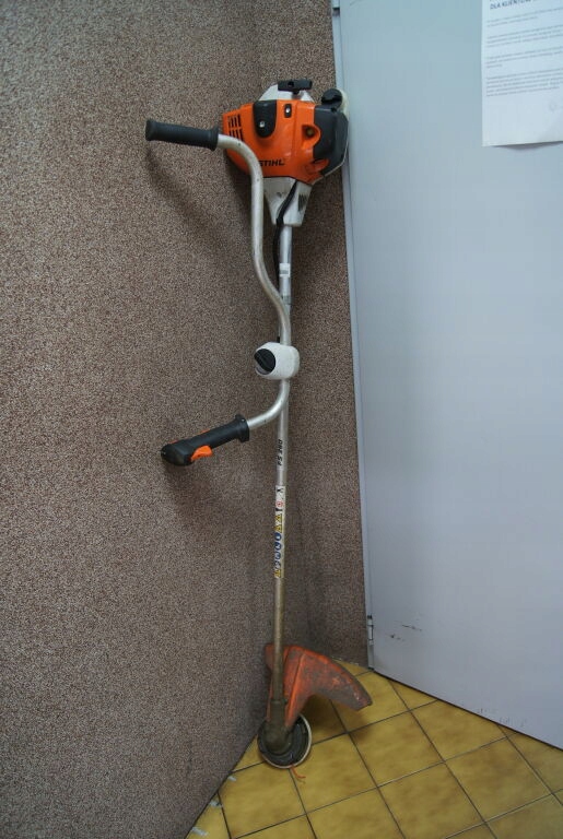 KOSA SPALINOWA STIHL FS 260 2020R