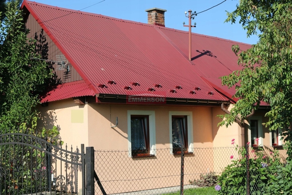 Dom, Borzęcin, Borzęcin (gm.), 100 m²