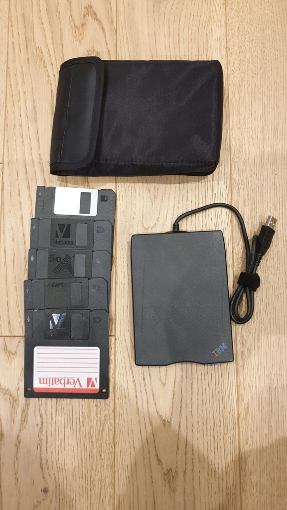 Zewnętrzny napęd IBM USB FDD 3.5'' + 5 dyskietek