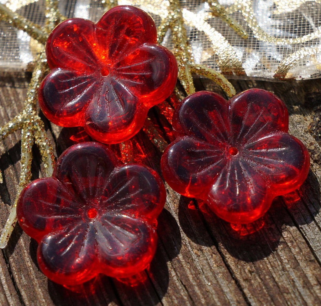 Jasny czerwony czeskich szklanych kwiatów koraliki