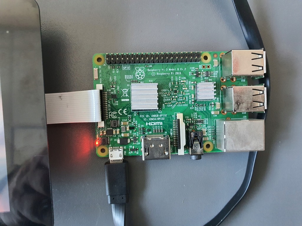 Mikrokomputer Raspberry Pi 3 Model B karta obudowa