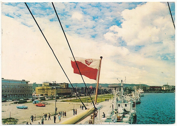 Gdynia Skwer Kościuszki statki bandera