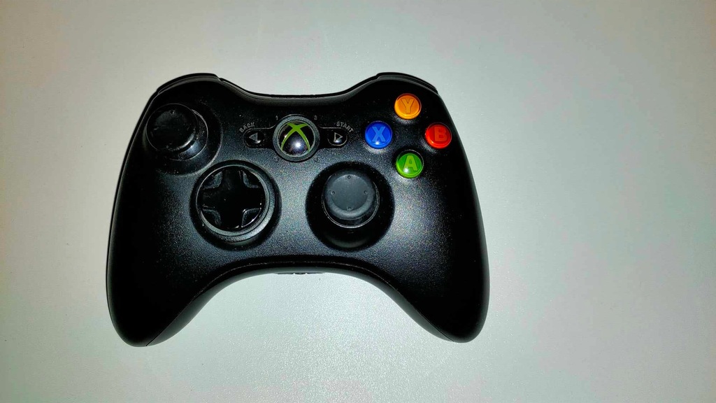 Pad bezprzewodowy do konsoli Microsoft Xbox 360 czarny oryginał - EXPRES