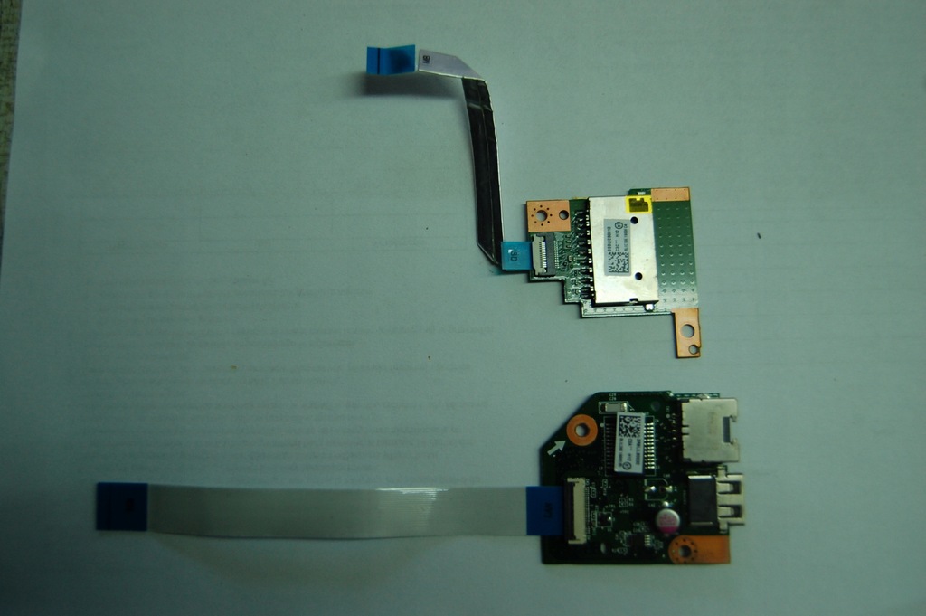TOSHIBA L50 ZŁĄCZE USB/LAN CZYTNIK KART