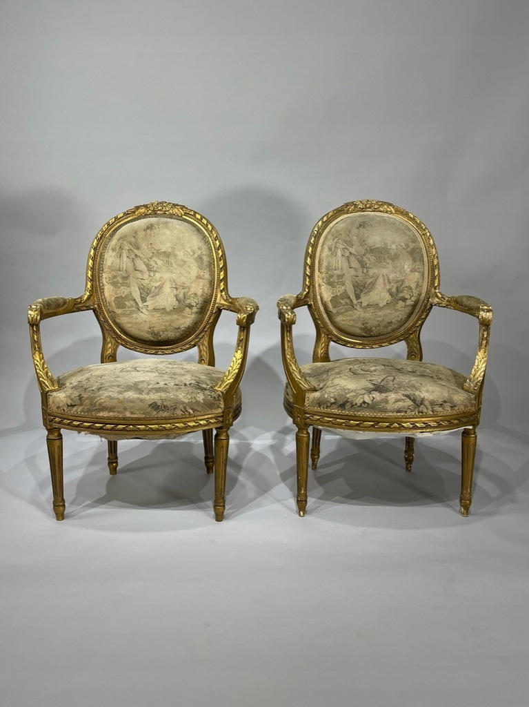 Zabytkowe foteli Medalion w stylu Ludwik XVI